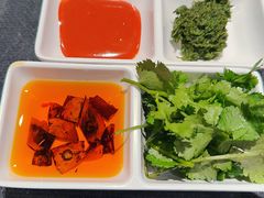 -京尊烤鸭店JINGZUN(春秀路店)