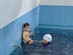 -蓝旗游泳·青训·亲子水域中心(方庄中心)
