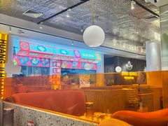 -黄记煌三汁焖锅(新佳丽江汉路店)