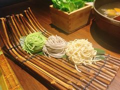 三色手工鸡蛋面-盡膳口福跷脚牛肉火锅(合生汇购物中心店)