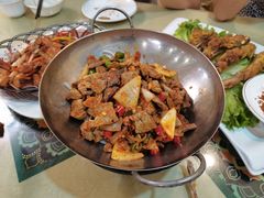 干锅羊杂-新疆红柳花餐厅(新洲店)