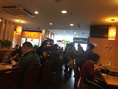 大堂-过桥缘·过桥米线(大华虎城嘉年华店)