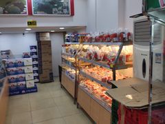 面包甜点陈列柜-牛朋牛奶棚(南昌路店)