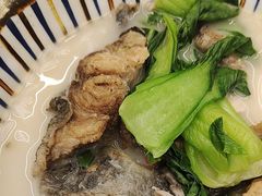 -鲜越鲜鱼粉(财富购物中心店)