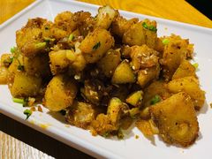渣渣土豆-三猫黑鱼花(南大店)