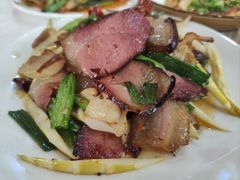 -乡土特色.冷锅鱼.牦牛肉汤锅