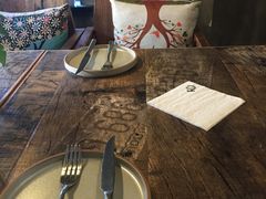 -HIGH FIVE哈福手工汉堡(桂林路店)