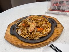 -香港新发烧腊茶餐厅(水围店)
