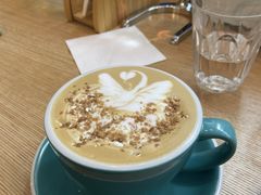 芝麻酱糖饼拿铁-COFFEE HOLIC(朝外SOHO店)