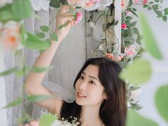 -五一换装自拍馆