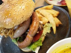 德国盘肠汉堡-HELLO 27 意面·沙拉·帕尼尼