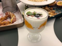 -露露家咖啡店