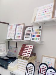 -赢韵美甲美睫瑞士净斑中心