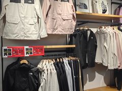 -五环Outlets(高新工厂店)