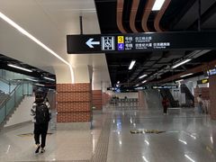 -宝山路(地铁站)