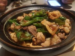 天柱山辣椒炒黑毛猪肉-山里亲戚(淞虹路店)