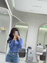 -3·3HAIR SALON