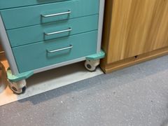 -上海仁爱医院口腔科 · 种植