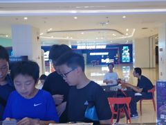 -BlueGame深蓝密室逃脱真人NPC(京投港·长阳店)