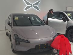 -小鹏汽车上海吴中路销售服务中心