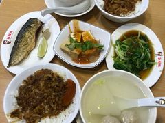 -胡须张鲁肉饭(南京三民店)