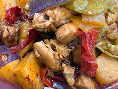 -牛一嘴·兰州牛肉面·大盘鸡(财富中心店)