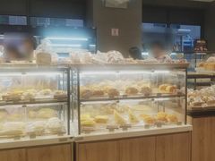 面包甜点陈列柜-85度C(广州石牌桥店)