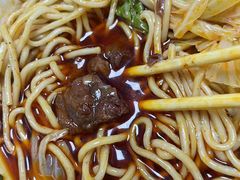 -易毛特色牛肉面(解放碑步行街店)