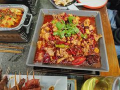 -路边边地标烧烤·川菜·小龙虾·音乐酒馆(良乡长虹店)