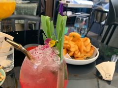 -STARRY CAFE & LOUNGE BAR(高新店)