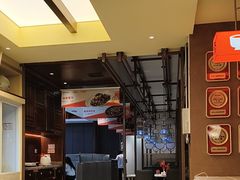 -阿瓦山寨·湘菜现炒·剁椒鱼头王(咸阳总店)