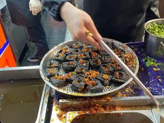 -黑色经典臭豆腐·湖南特产(坡子街店)