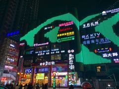 -八一路好吃街(雨田商务大厦店)