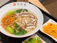 -鼎义丰功夫面(星光大道店)