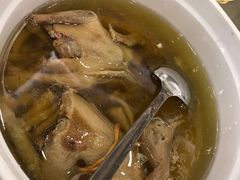 -春兰国宾馆(凤城河风景区老街店)