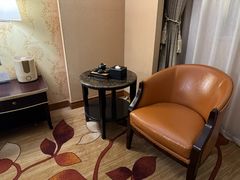 -江门新会碧桂园凤悦凤凰酒店(万达广场店)