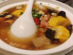 -江城小馆陕南妈妈菜·全球旅行餐厅(钟楼店)