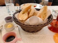 -窗外西餐厅(普罗理想国店)