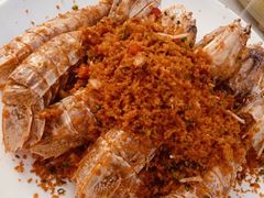 -三亚火车头万人海鲜广场