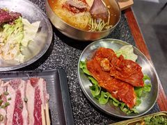 -红泥小火炉·东北泥炉烤肉(天一旗舰店)