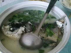 -天乐农家鱼头王(天目湖店)
