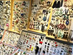 -泰康仰忠精品批发城