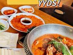 -喇喇排骨火锅·传统韩式脊骨汤(望京西园总店)