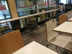 大堂-麦当劳(金桥店)