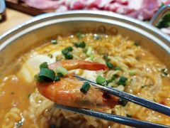 辛拉面-金顺韩式烤肉·网红烤肉店(广利路店)