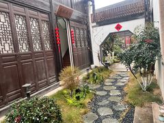 -鲁镇
