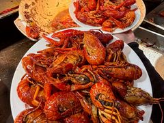 -金马门国际美食百汇(珞喻路店)