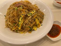 椰菜丝鸡蛋炒米粉-凤凰楼酒家·粤宴点心(华强北店)