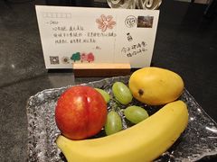 -上海虹桥中心爱琴海亚朵S酒店