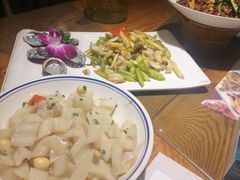 -黄泥岗·地道湖北菜(奥特莱斯店)